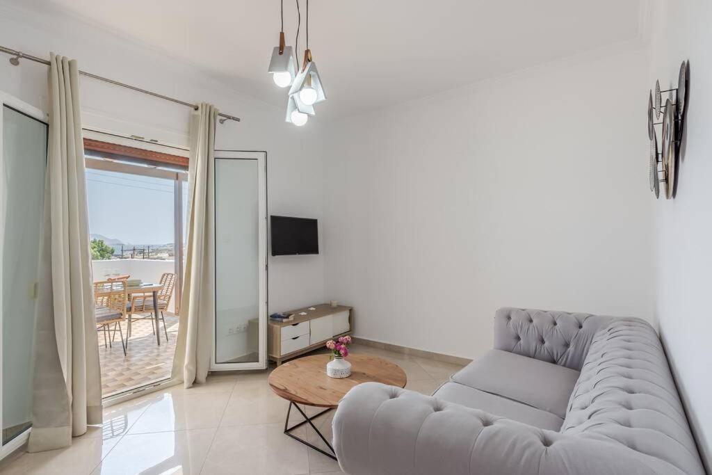 Brizet Apartments Sea View Поллония Экстерьер фото