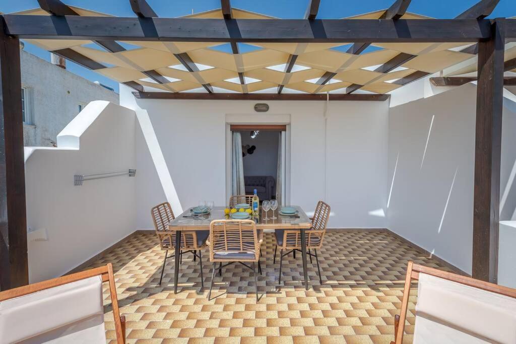 Brizet Apartments Sea View Поллония Экстерьер фото